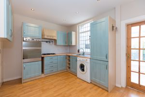 Kitchen- click for photo gallery